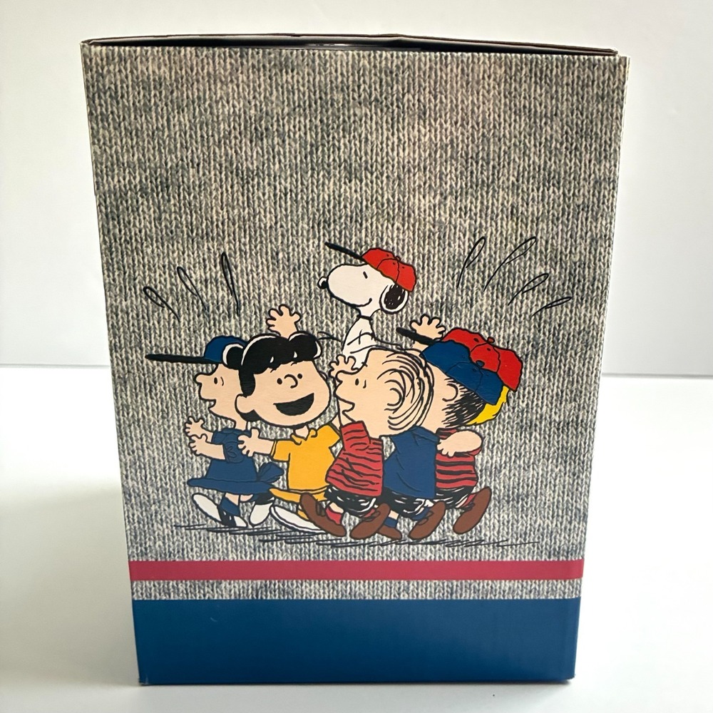 Peanuts Sports Snoopy's Doghouse KU Jayhawks Holiday Kansas University - Picture 10 of 12